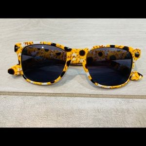 Free Sunflower Sunglasses with any purchase